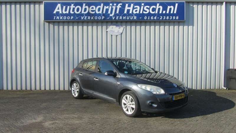 Grijs Gebruikt 2011 Renault Mégane III Hatchback | € 1.450 (Goede deal) - Afbeelding 1/4