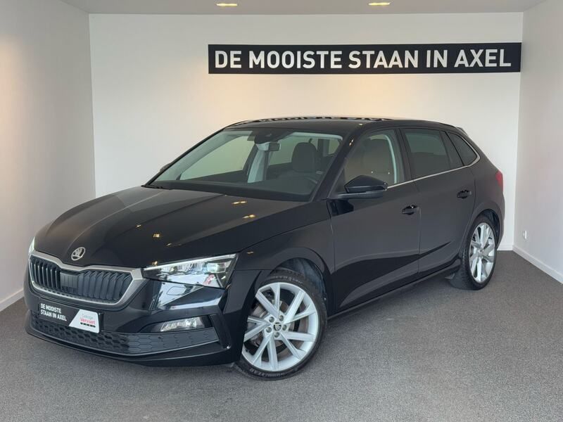 Zwart, metallic lak Gebruikt 2020 Skoda Scala Style Hatchback | € 16.950 (Eerlijke prijs) - Afbeelding 1/3