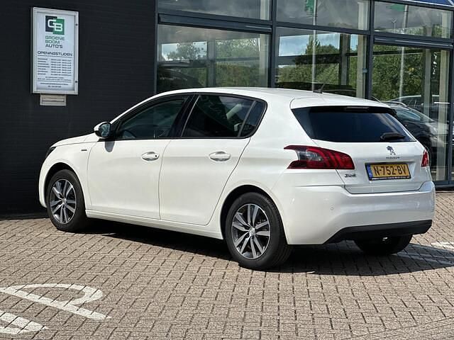 Occasion Peugeot 308 Style 110 PK (80 kW) 2021 Wit Hatchback