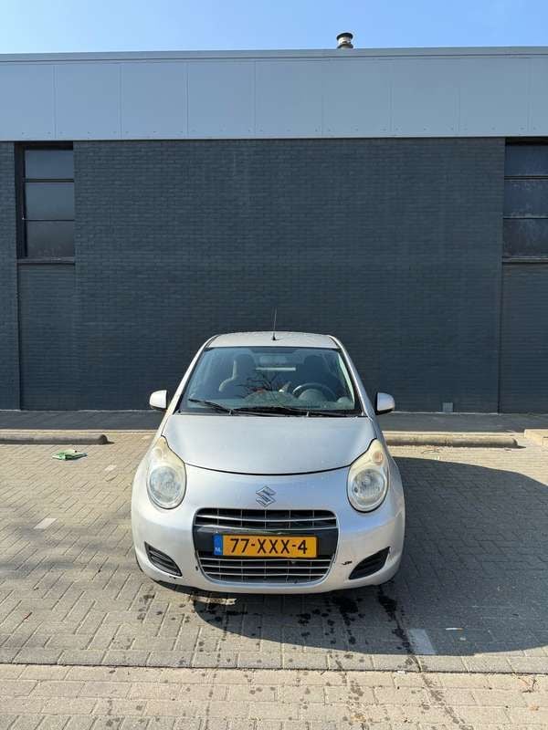 Grijs Gebruikt 2010 Suzuki Alto Hatchback | € 2.495 (Eerlijke prijs) - Afbeelding 1/4