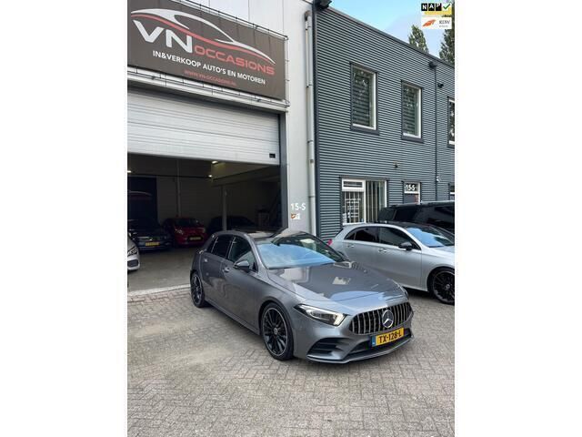 Grijs Gebruikt 2018 Mercedes A200 Premium Plus Hatchback | € 25.950 (Duur) - Afbeelding 1/4
