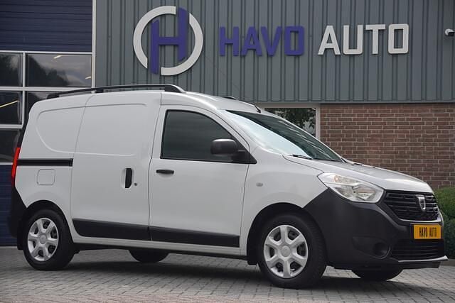 Wit Gebruikt 2019 Dacia Dokker Van | € 11.950 (Iets duurder) - Afbeelding 1/4