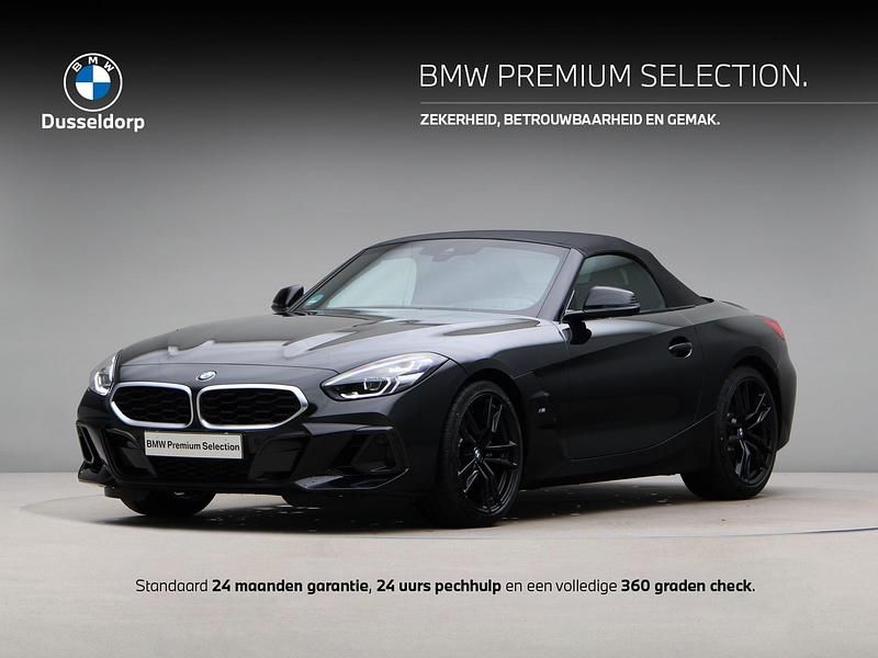 Zwart Gebruikt 2025 BMW Z4 Executive Cabriolet | € 61.950 - Afbeelding 1/4