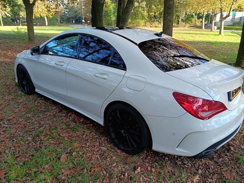 Gebruikt 2013 Mercedes CLA180 Edition 1 Sedan | € 12.950 (Eerlijke prijs) - Afbeelding 1/4