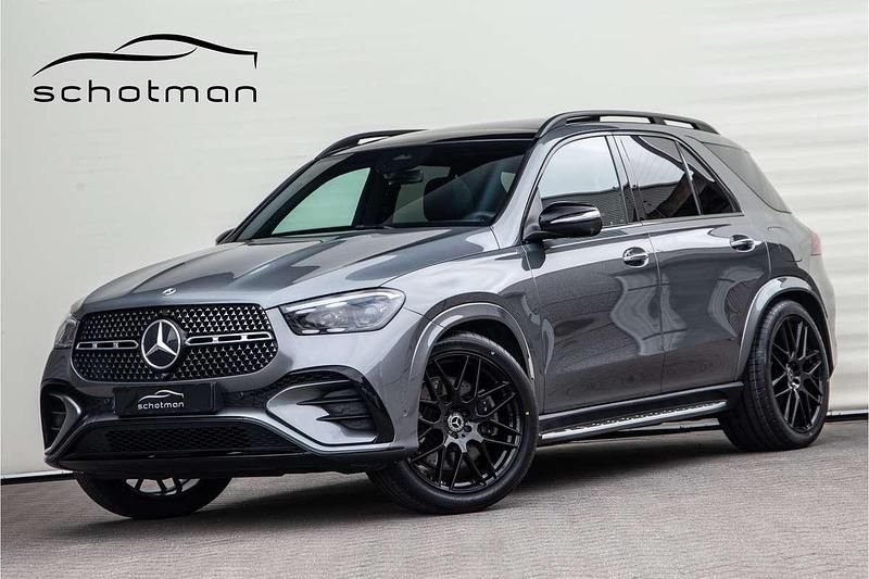 Grijs Gebruikt 2024 Mercedes GLE350 Premium SUV | € 99.500 - Afbeelding 1/4