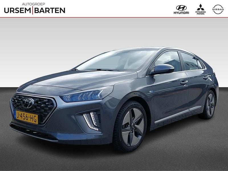 Grijs Gebruikt 2021 Hyundai Ioniq Comfort Sedan | € 18.930 (Eerlijke prijs) - Afbeelding 1/4