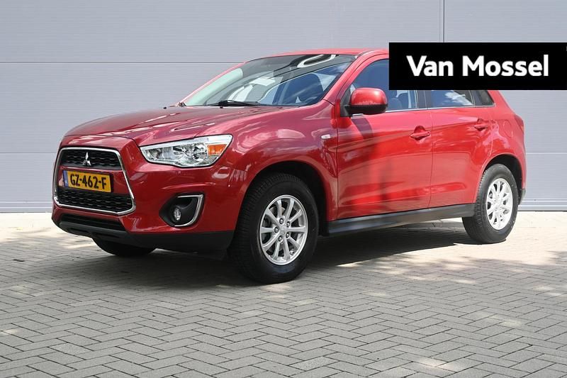 Rood Gebruikt 2015 Mitsubishi ASX SUV | € 11.450 (Goede deal) - Afbeelding 1/4