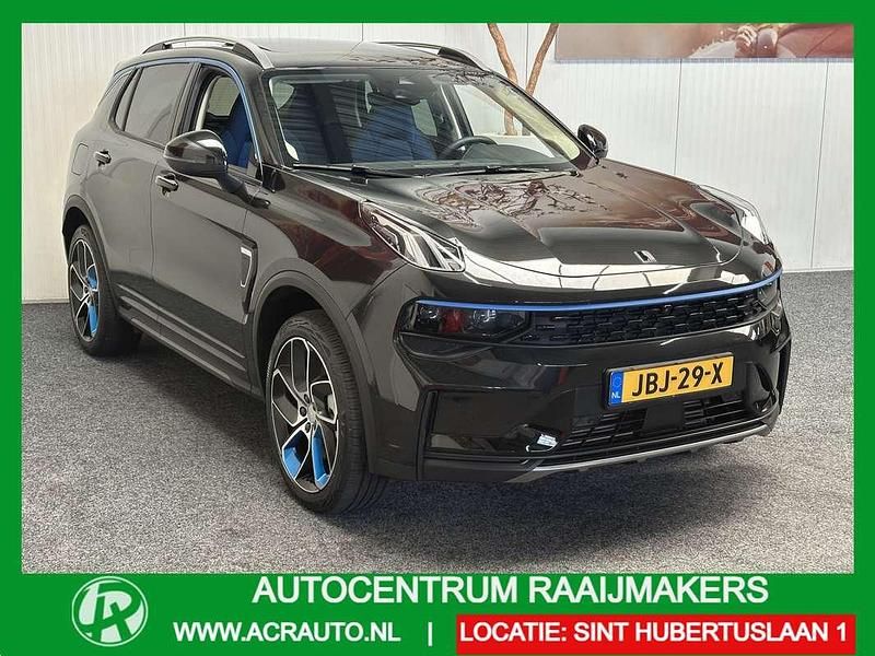 Zwart Gebruikt 2023 Lynk & Co 01 SUV | € 24.940 (Goede deal) - Afbeelding 1/4