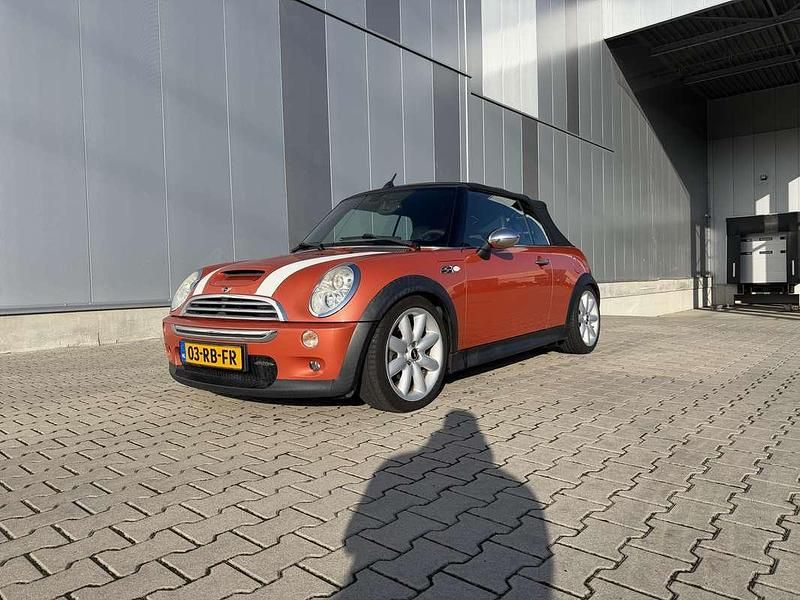 Rood Occasion 2005 Mini John Cooper Works Cabriolet Chili Cabriolet | € 6.499 - Afbeelding 1/4