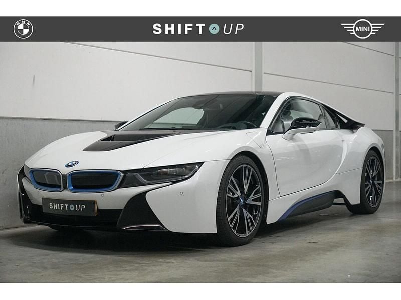 Wit Gebruikt 2015 BMW i8 Coupé | € 57.940 - Afbeelding 1/3