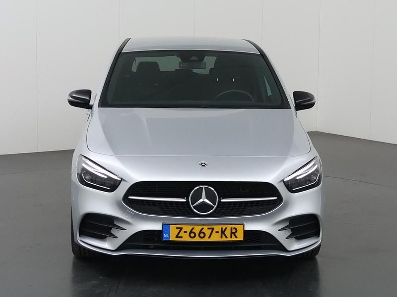 Occasion Mercedes B250 Premium 218 PK (160 kW) 2022 Grijs MPV