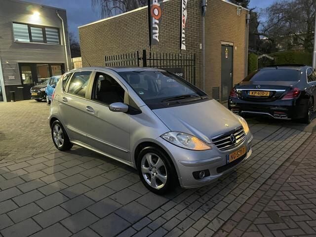 Occasion Mercedes A150 Classic 95 PK (69 kW) 2005 Grijs, metallic lak MPV