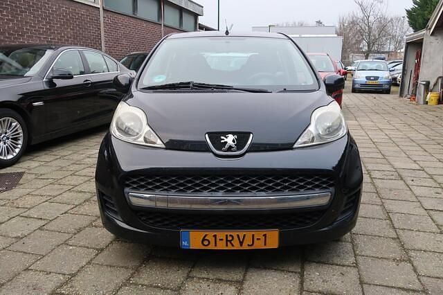 Occasion Peugeot 107 68 PK (50 kW) 2011 Zwart Hatchback