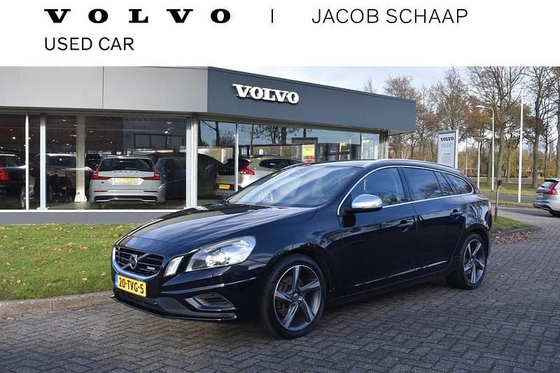 Zwart Gebruikt 2011 Volvo V60 R-Design Stationwagen | € 15.500 (Iets duurder) - Afbeelding 1/4