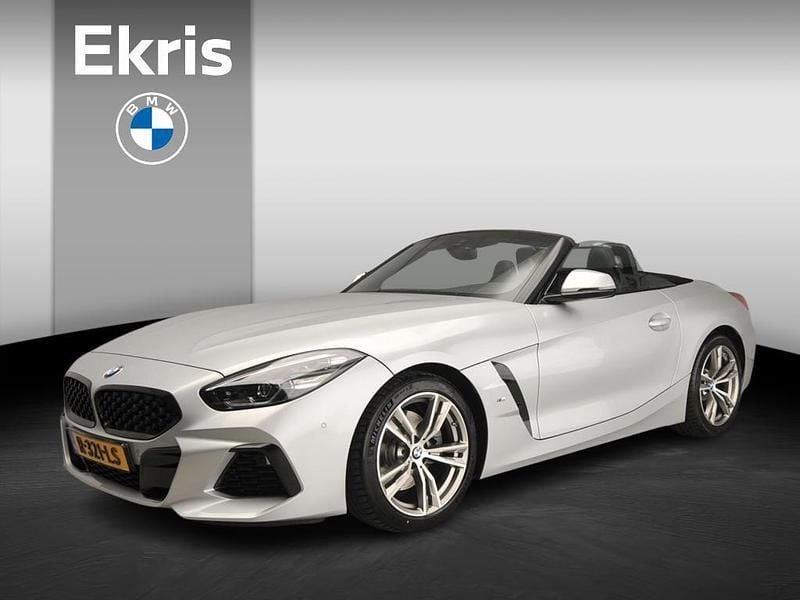 Grijs, metallic lak Gebruikt 2022 BMW Z4 M Sport Cabriolet | € 49.900 (Eerlijke prijs) - Afbeelding 1/4