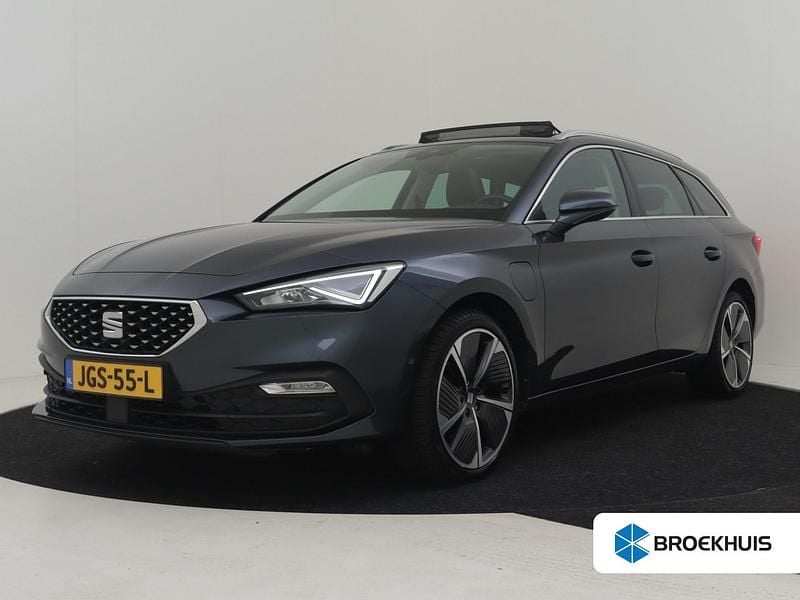Grijs Gebruikt 2021 Seat Leon FR Stationwagen | € 23.895 (Eerlijke prijs) - Afbeelding 1/4