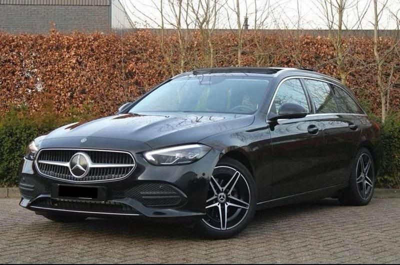 Zwart Gebruikt 2022 Mercedes C180 Business Stationwagen | € 32.950 (Goede deal) - Afbeelding 1/4