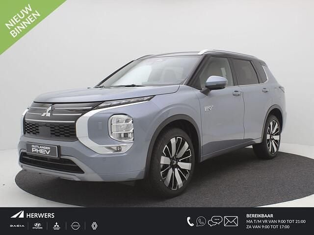 Grijs Nieuw 2025 Mitsubishi Outlander Instyle SUV | € 58.740 (Eerlijke prijs) - Afbeelding 1/4