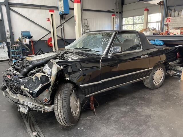 Overige Gebruikt 1988 Mercedes 560 | € 6.950 - Afbeelding 1/4