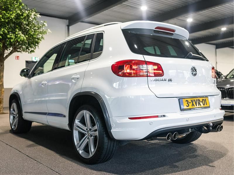 Occasion VW Tiguan R-line Edition 161 PK (118 kW) 2014 Wit, metallic lak SUV