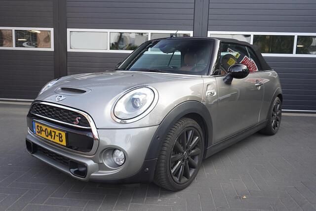 Grijs Gebruikt 2017 Mini Cooper S Cabriolet Business Cabriolet | € 21.500 (Eerlijke prijs) - Afbeelding 1/4