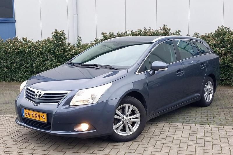 Blauw Gebruikt 2010 Toyota Avensis Stationwagen | € 6.250 (Eerlijke prijs) - Afbeelding 1/4
