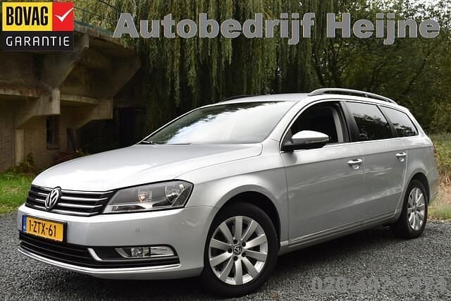Grijs Gebruikt 2014 VW Passat Comfortline Stationwagen | € 13.945 (Eerlijke prijs) - Afbeelding 1/4