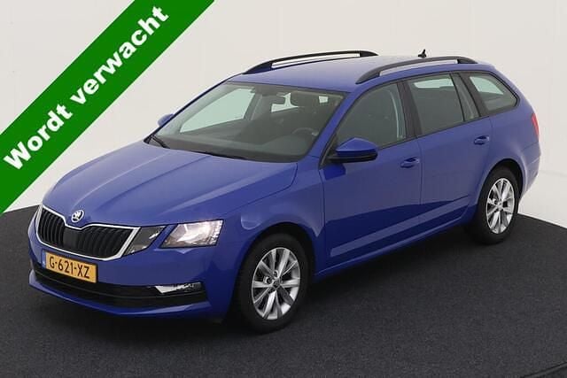 Blauw Gebruikt 2019 Skoda Octavia Business Line Stationwagen | € 17.700 (Goede deal) - Afbeelding 1/4