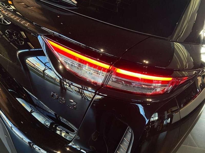 Occasion DS Automobiles DS3 Crossback E-Tense Performance Line Plus 100 kW (136 PK) 2023 Zwart SUV