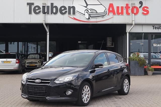 Zwart Gebruikt 2013 Ford Focus S Hatchback | € 3.985 (Super prijs) - Afbeelding 1/4