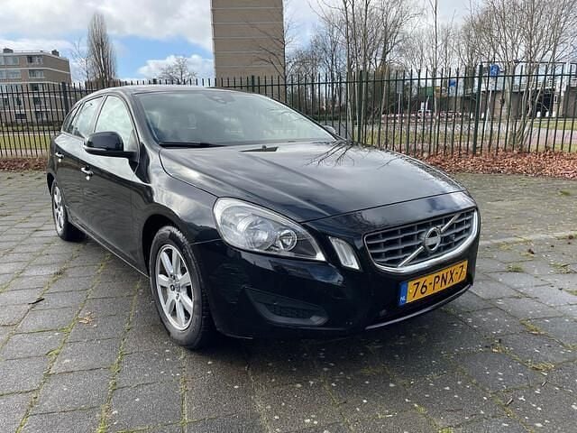 Occasion Volvo V60 Kinetic 150 PK (110 kW) 2011 Zwart Stationwagen