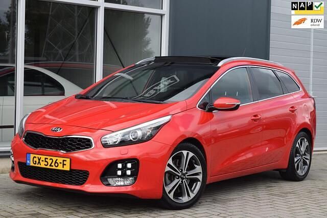 Rood Gebruikt 2015 Kia Ceed Sportswagon GT-Line Stationwagen | € 7.999 (Eerlijke prijs) - Afbeelding 1/4