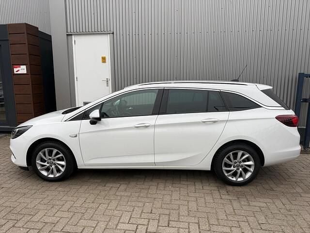 Occasion Opel Astra Business Elegance 131 PK (96 kW) 2021 Wit Stationwagen