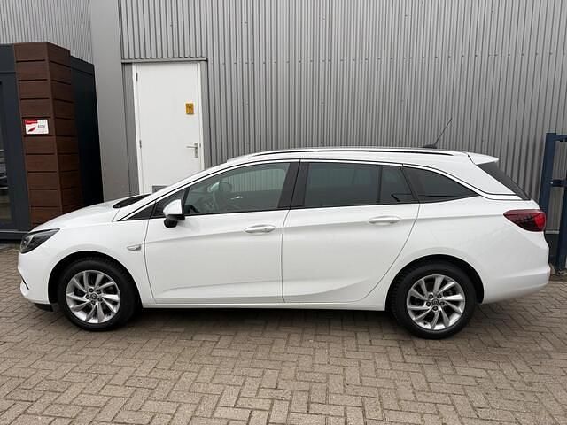 Occasion Opel Astra Business Elegance 131 PK (96 kW) 2021 Wit Stationwagen