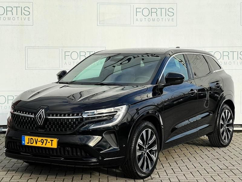 Zwart Occasion 2023 Renault Austral Techno SUV | € 30.400 (Goede deal) - Afbeelding 1/4