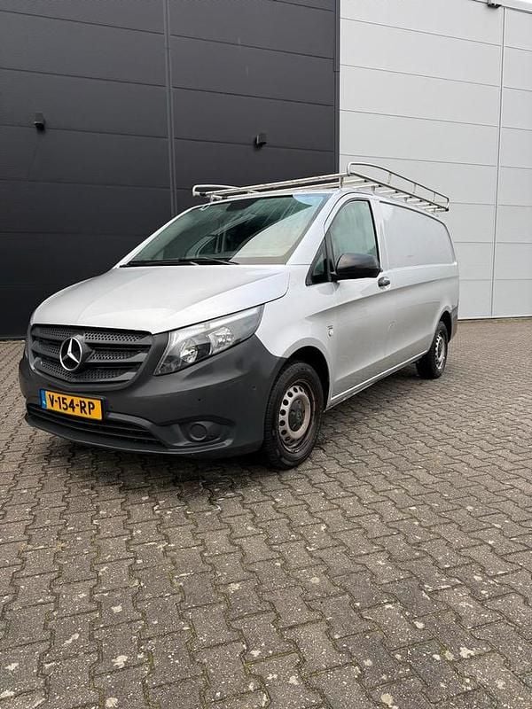 Grijs Occasion 2018 Mercedes Vito Van | € 9.850 (Super prijs) - Afbeelding 1/4