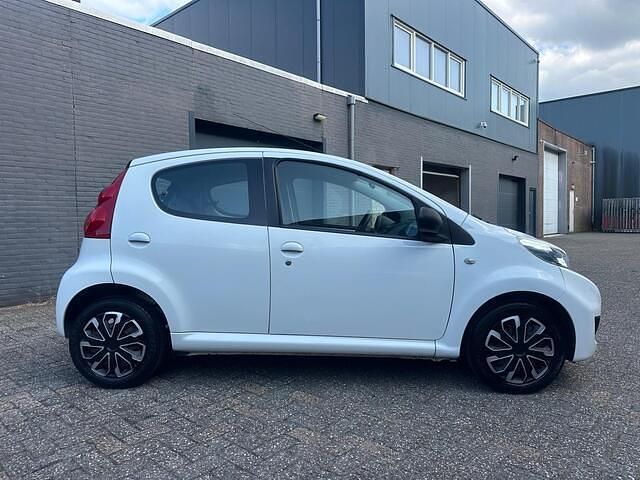 Occasion Peugeot 107 68 PK (50 kW) 2011 Wit Hatchback
