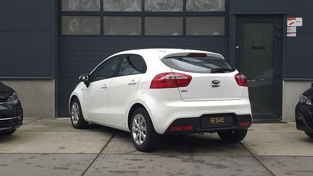Occasion Kia Rio Comfort 86 PK (63 kW) 2014 Wit Hatchback
