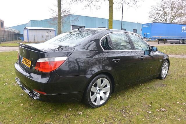 Occasion BMW 520 Executive 170 PK (125 kW) 2005 Zwart Sedan