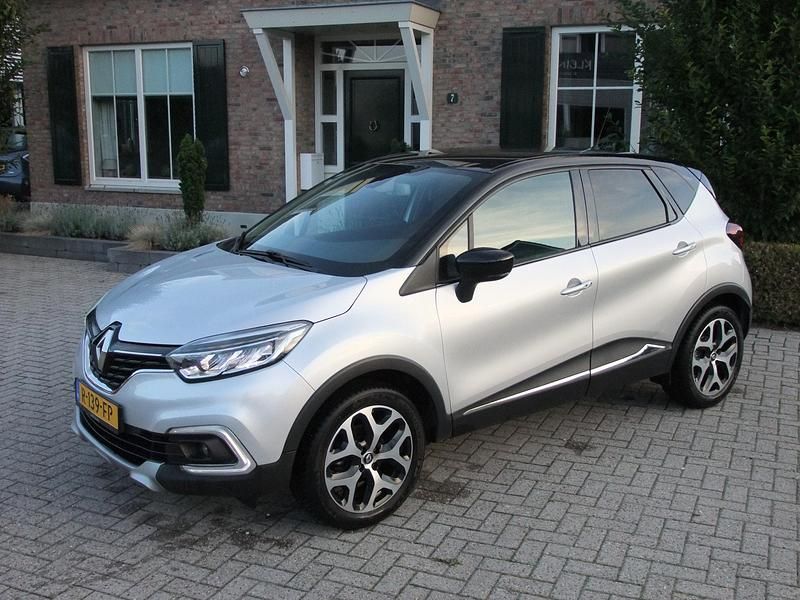 Grijs, metallic lak Gebruikt 2018 Renault Captur Intens SUV | € 9.990 (Goede deal) - Afbeelding 1/4