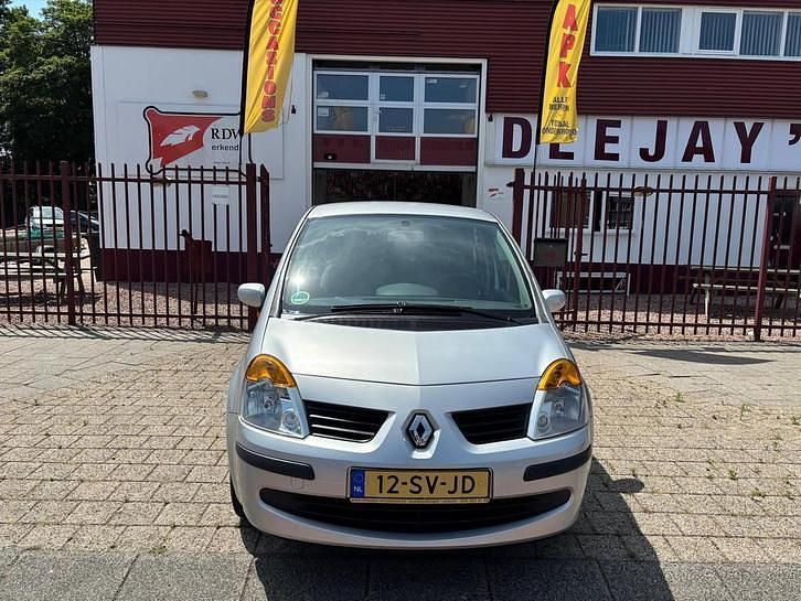 Occasion Renault Modus Authentique 75 PK (55 kW) 2006 Grijs MPV