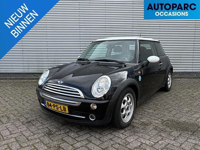 Zwart Gebruikt 2004 Mini Cooper Hatchback | € 2.499 (Eerlijke prijs) - Afbeelding 1/4