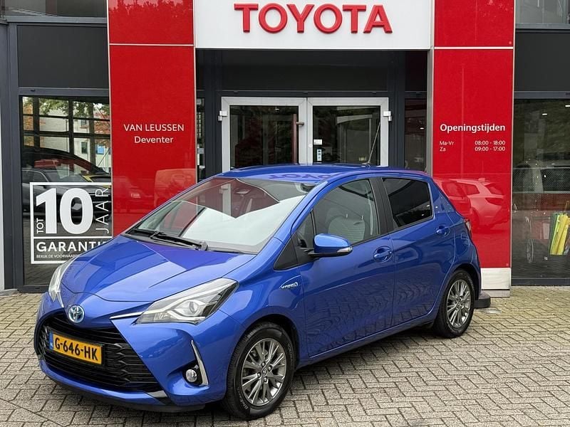 Blauw Gebruikt 2019 Toyota Yaris Hybrid Hatchback | € 16.400 (Goede deal) - Afbeelding 1/4