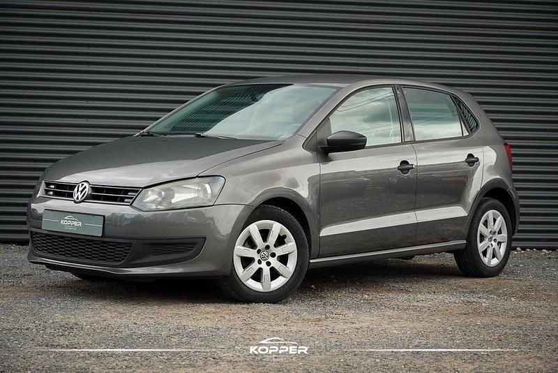 Grijs Gebruikt 2010 VW Polo Comfortline Hatchback | € 4.450 (Goede deal) - Afbeelding 1/4