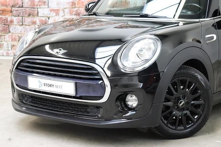 Occasion Mini Cooper Business 136 PK (100 kW) 2017 Zwart Hatchback