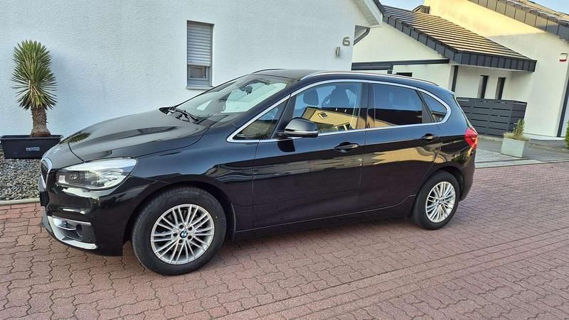 Occasion BMW 218 Executive 136 PK (100 kW) 2014 Zwart Stationwagen