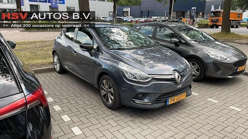 Grijs Gebruikt 2017 Renault Clio IV LIMITED Hatchback | € 5.999 (Eerlijke prijs) - Afbeelding 1/3