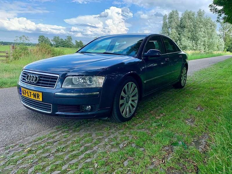 Blauw Gebruikt 2003 Audi A8 Proline Sedan | € 6.000 (Eerlijke prijs) - Afbeelding 1/4
