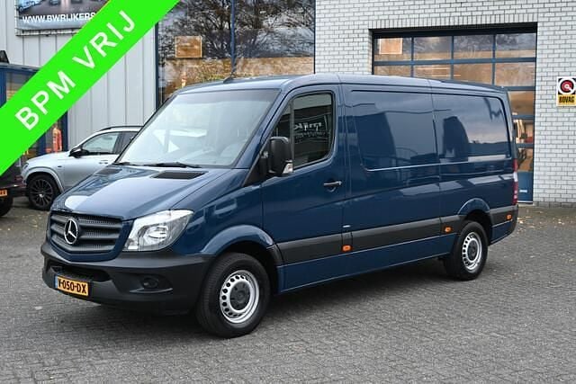 Blauw Gebruikt 2017 Mercedes Sprinter Van | € 18.950 (Eerlijke prijs) - Afbeelding 1/4