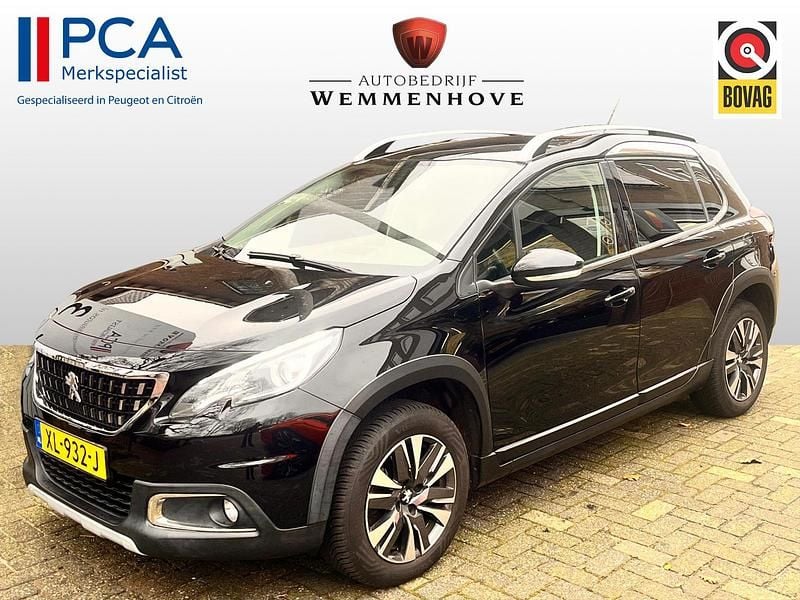 Zwart Gebruikt 2019 Peugeot 2008 Allure SUV | € 13.890 (Goede deal) - Afbeelding 1/4
